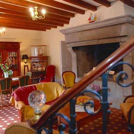Hôtel La Maison de MarieCamille à Saint-Germain-Lembron Extérieur photo